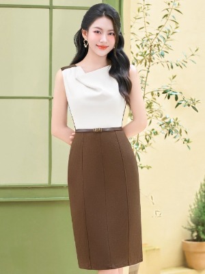 Đầm Liền Cổ Rũ Trắng Nâu Ari