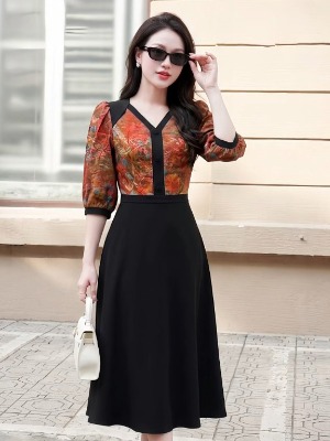 Đầm Liền Tay Lỡ Hoa Loang Viền