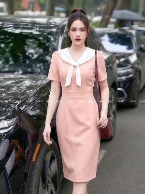 Đầm Cổ Bèo Trắng Hồng Tay Ngắn