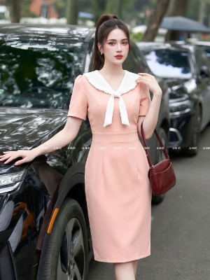 Đầm Cổ Bèo Trắng Hồng Tay Ngắn