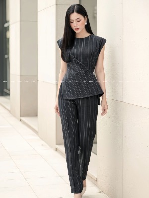 Set Bộ Kẻ Sọc Áo Cách Điệu + Quần Baggy