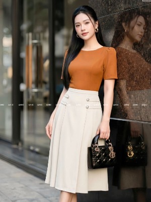 Đầm Liền Xếp Ly Cam Be