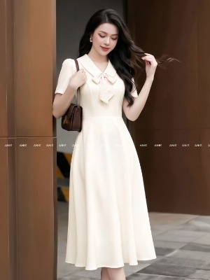 Đầm Xoè Nơ Cổ Kem Tiểu Thư