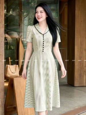 Đầm Sọc Nút Viền Đen