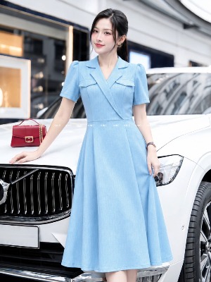 Đầm Xanh Sky Thanh Lịch