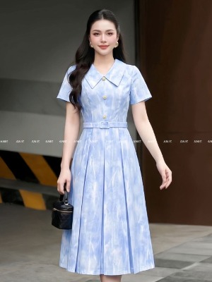 Đầm Loang Màu Xanh Bọt Biển