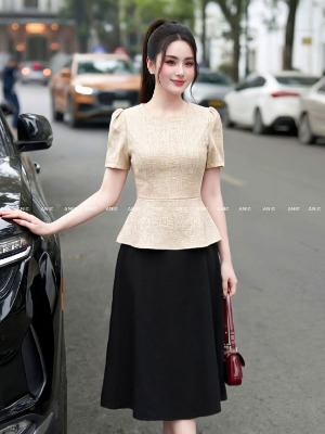 Đầm Peplum Đen Be Kem