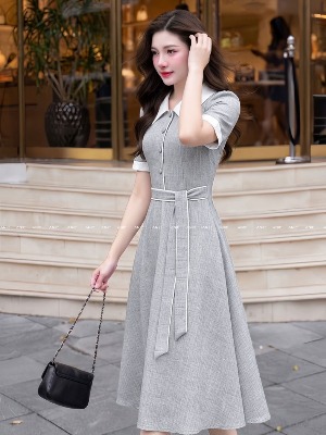 Đầm Xám Trắng Thắt Nơ Woody