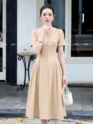 Đầm Be Nâu Nhún Eo Nút Bọc