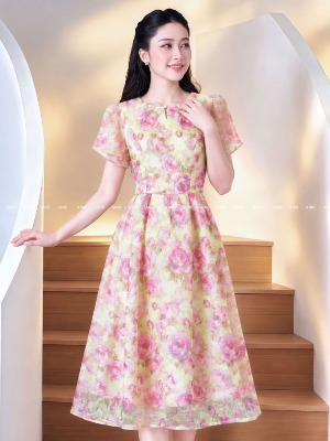 Đầm Xòe Tơ Gân Hoa Hồng