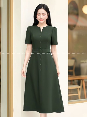 Đầm Xanh Rêu Đai Liền Cổ Xẻ V