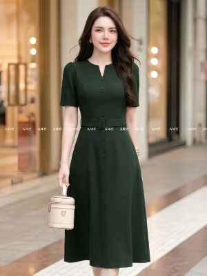 Đầm Xanh Rêu Đai Liền Cổ Xẻ V