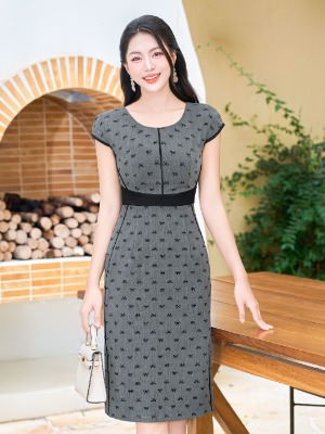 Đầm Xám Họa Tiết Nơ Đi Viền