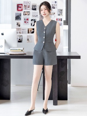 Set Bộ Áo Nút Cài + Quần Short Xám