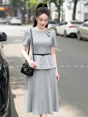 Đầm Peplum Cổ Tròn Xám Ghi