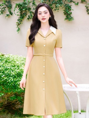Đầm Cổ Sơ Mi 2 Màu Vàng Nhạt Kèm Đai