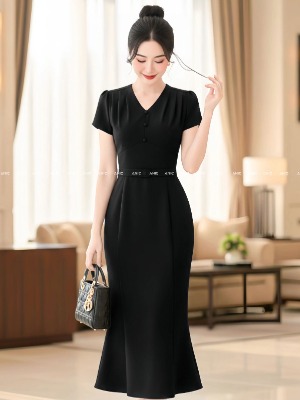 Đầm Dáng Ôm Đuôi Cá Đen Ruby