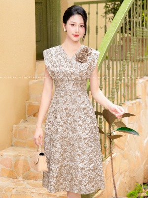 Đầm Tafta Kết Hoa Thủ Công Ela