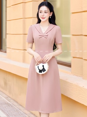 Đầm Suông Easy Cổ V Đính Nơ
