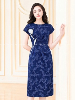 Đầm Lụa Vân Xanh Hoa Lily Trắng