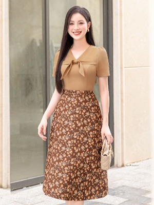 Đầm Liền Hoa Nâu Cổ Nơ