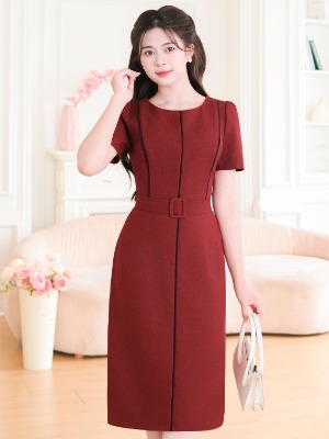 Đầm Đỏ Đi Viền Đai Eo