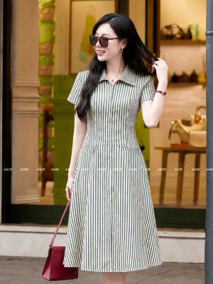 Đầm Sọc Khoá Kéo Trẻ Trung
