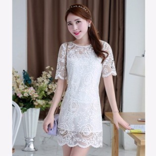 Đầm ren hoa nổi cao cấp Lisa 