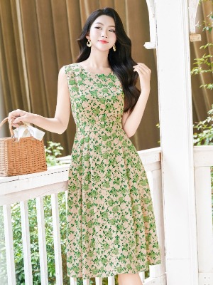 Đầm Lá Xanh Xòe Lụa Green